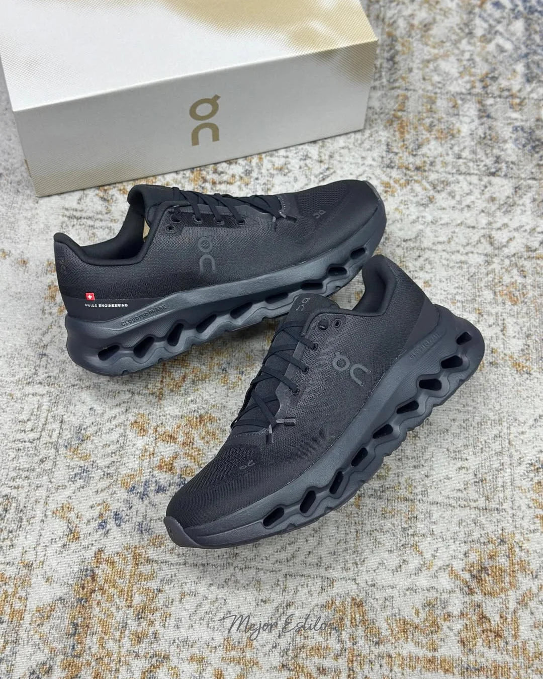 Calzado On Cloud Negro- Ultra Livianos 🖤