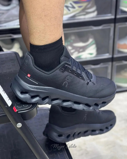 Calzado On Cloud Negro- Ultra Livianos 🖤